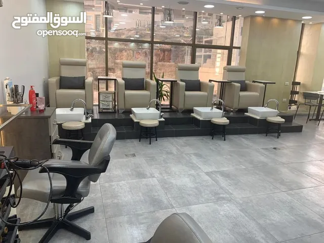صالون سيدات للبيع