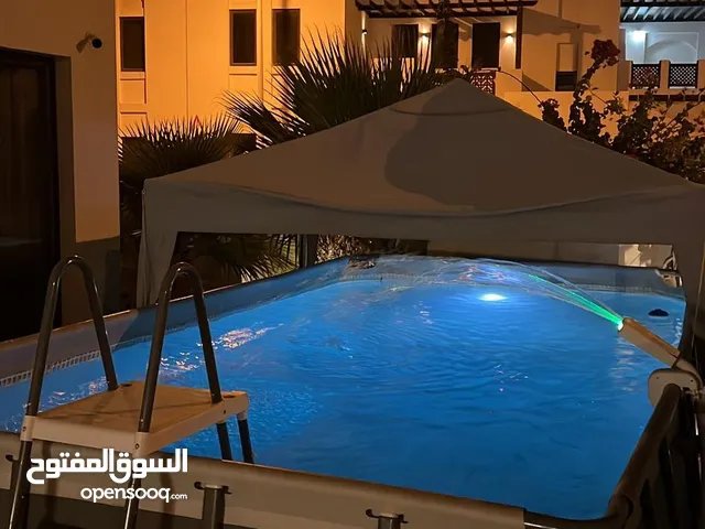 بركة سباحه شركة (INTEX)