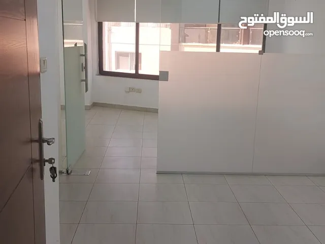مكاتب مفروشة و غير مفروشة للايجار عبدون الشمالي شارع علي سيدو الكردي تقاطعه مع شارع بعلبك