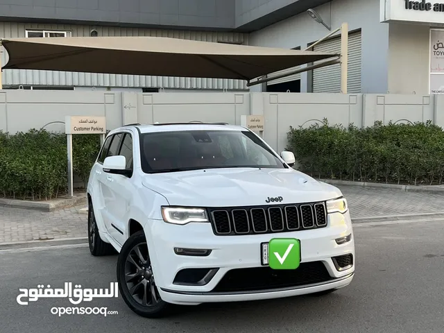 للبيع جيب كراند شيروكي 2019 لمتد x رادار