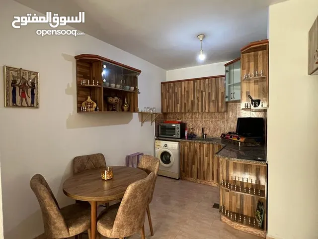 شقة مفروشة للإيجار – عين مصباح / رام الله