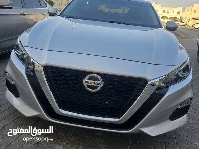 Used Nissan Maxima in Al Ain