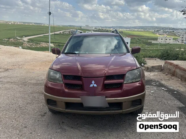 2003, Mitsubishi, Outlander, Standard