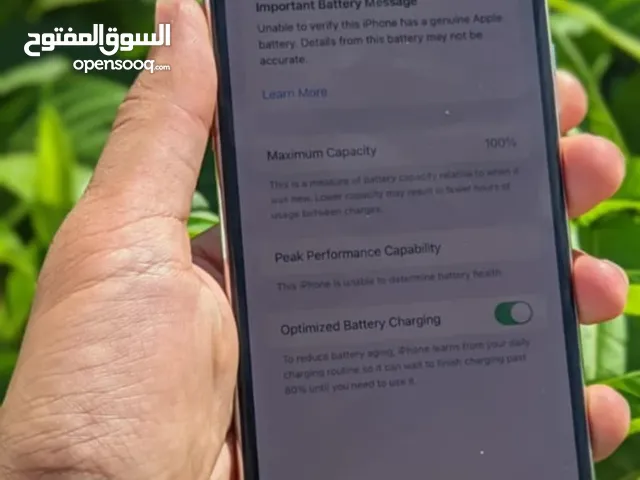 iPhone 11 Pro Max Bettri m3wad fi d’origine Kolchi active