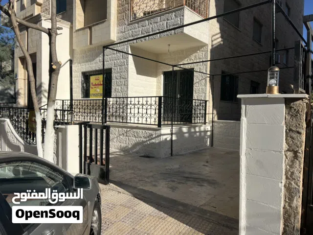 شقة 3 غرف نوم  للبيع في المدينة الرياضية حي الخرابشة مجددة بالكامل من المالك مباشرة
