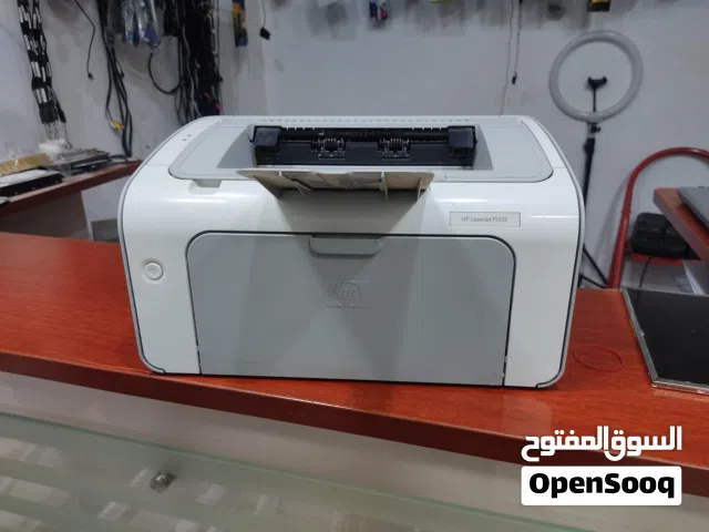 طابعة 1102 بحالة ممتازة مع حبر جديد