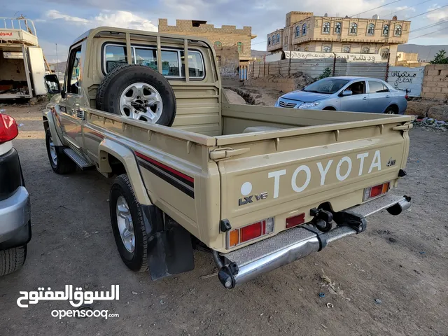 Toyota Land Cruiser 2016 in Amran