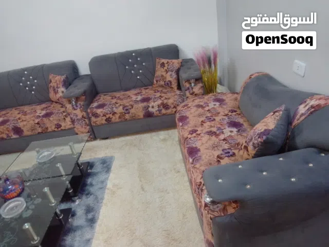 طقم كورنر مع برادي وسجاد وطربيزات