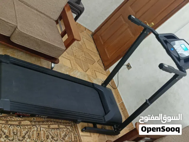 جهاز مشي ( تريدمل ) للبيع بحالة ممتازة استعمال بسيط - تايواني