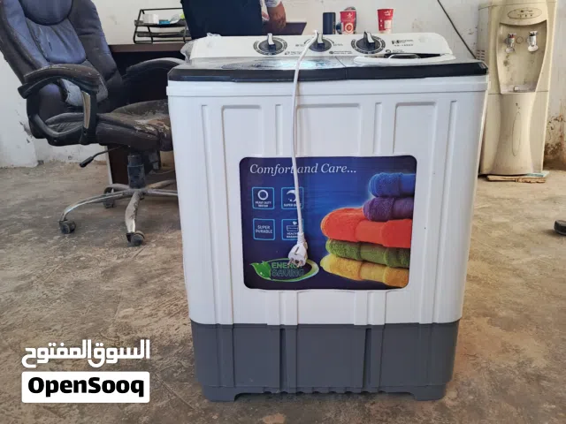 غساله لم تستعمل بعد حوضين اشتريتها ب 60 دينار واريدبيعها  ب 45شراء واحدة اكبر تصلح العائله صغيره