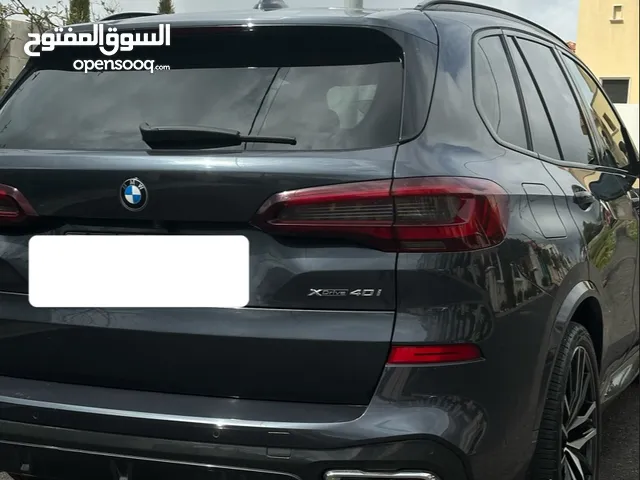 BMW X5 40i