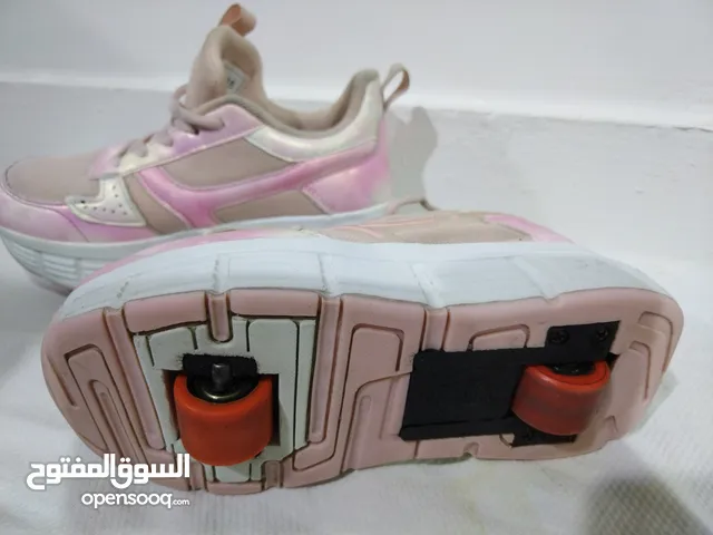 Girls Athletic Shoes in Hawally