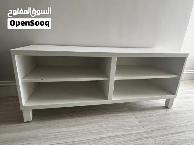 للبيع طاولة تلفزيون من ايكيا