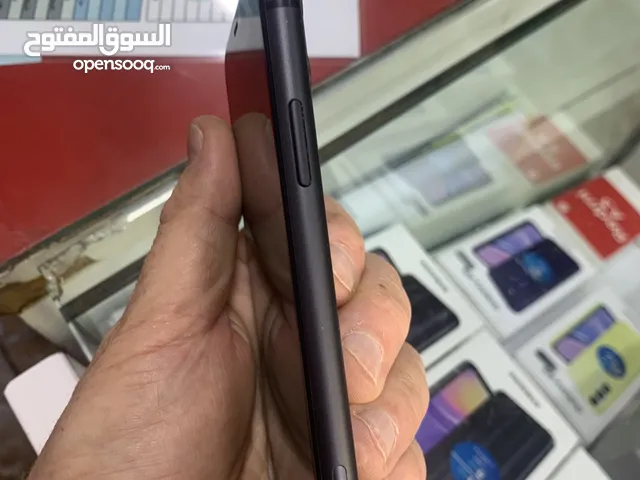 Apple iPhone 11 128 GB in Irbid