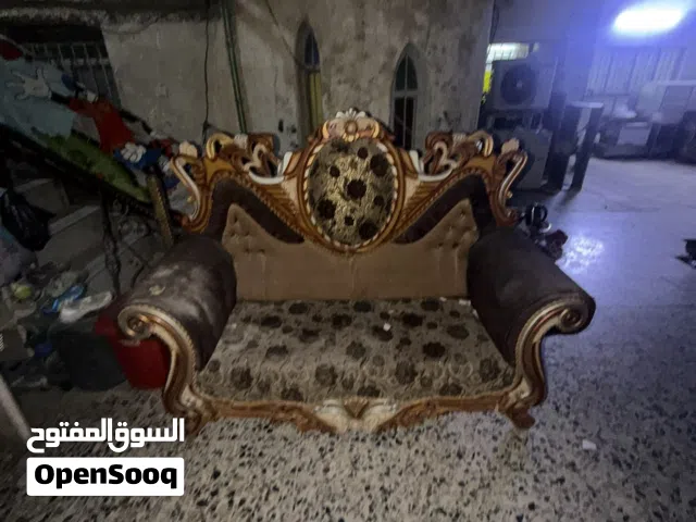 قنفات ملكيه للبيع مستعملات يرادلهن تنضيف ودوشمه ما بيهن اي كسر