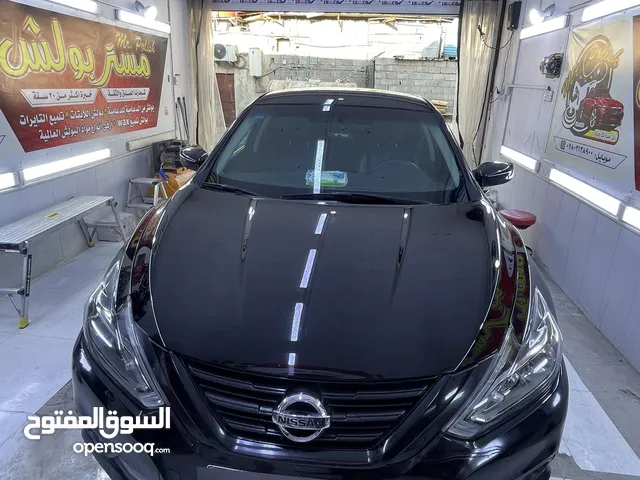 نيسان التيما2018بلاك ادشن السياره فول مع شفتات للسرعه بدون فتحه