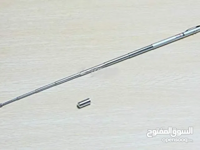 قلم حبر يفتح ل  عصا  تأشيره  و شرح و مزود بنقطه ضوء ليزري  يستخدم ل معهد و اكاديميه و مدرسه و جامعه