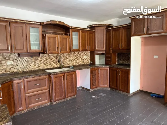 شقة للإيجار في منطقة الطيرة رام الله