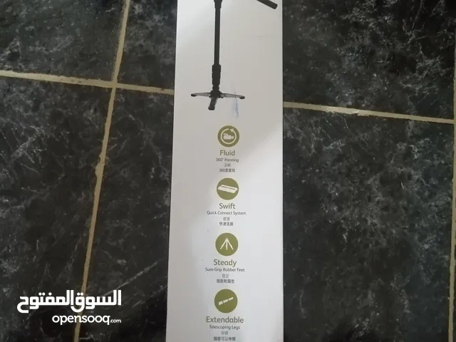 ستاند كامرة احادي مسخدم قليل جدا مع الكارتون