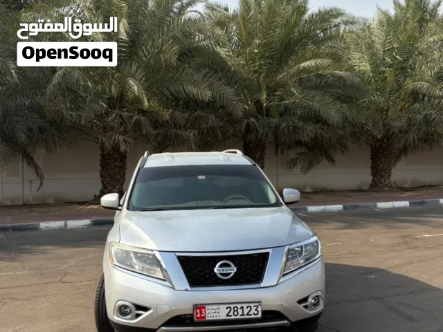 Used Nissan Pathfinder in Al Ain