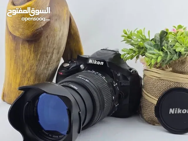 Nikon DSLR Cameras in Saladin