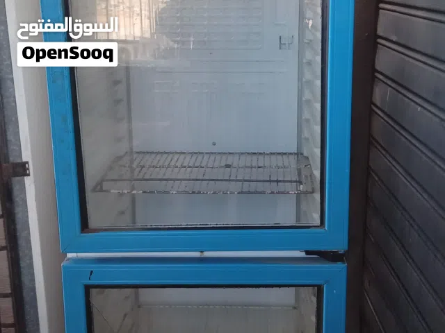 ثلاجات عرض للبيع