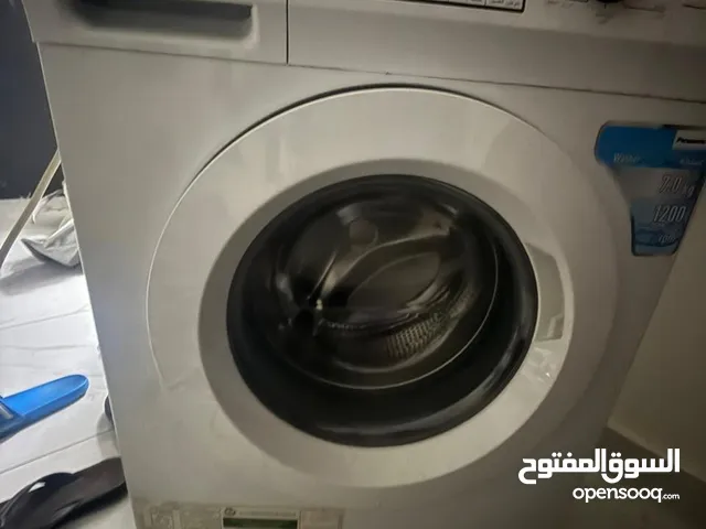 غساله بناسونيك مستعمله للبيع في ابوظبي - البطين