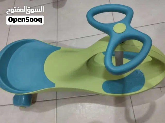 سكوتر اطفال بحالة جيدة ونظيف