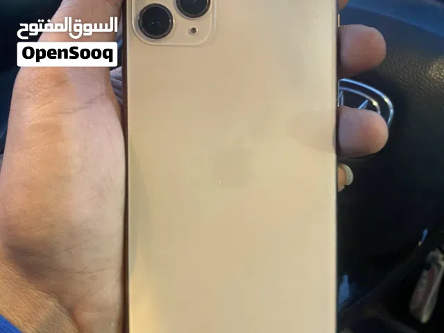 11 برو مكس  مش عليه ضريبه داخل مصر
