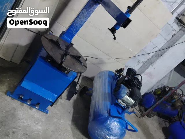 معدات محل بناشر للبيع بسعر حرق حرق