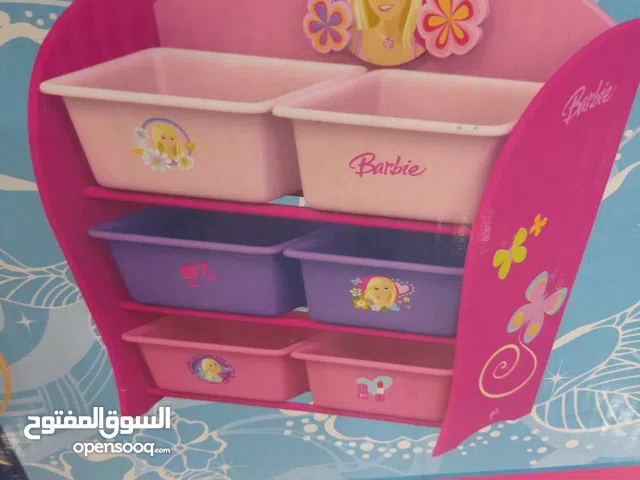 رف لتخزين الألعاب