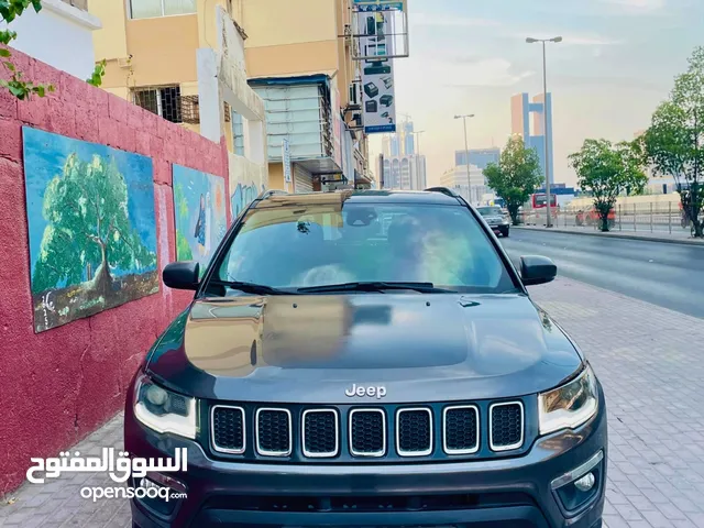 Jeep Compass - 4x4 - 2018 - Full Option - Zero Accident - Agent Maintained