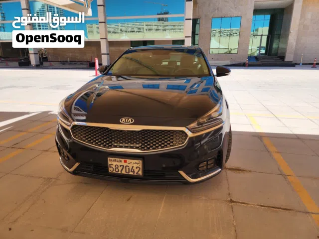 2017 كيا كادينزا Limited