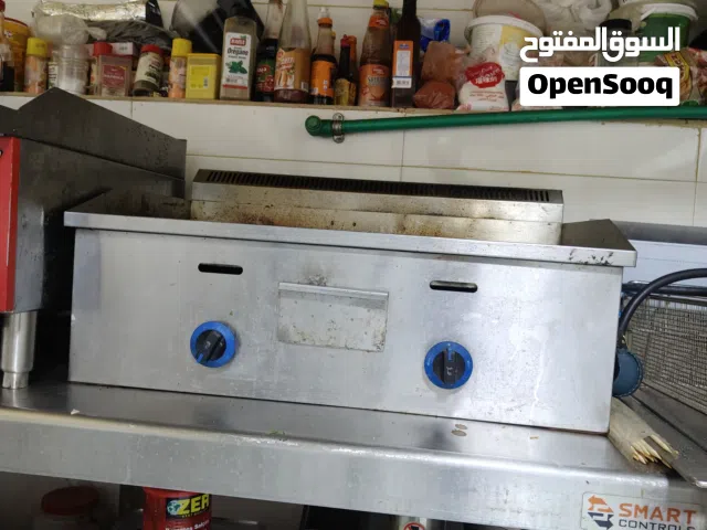 غراض مطعم كامل للبيع