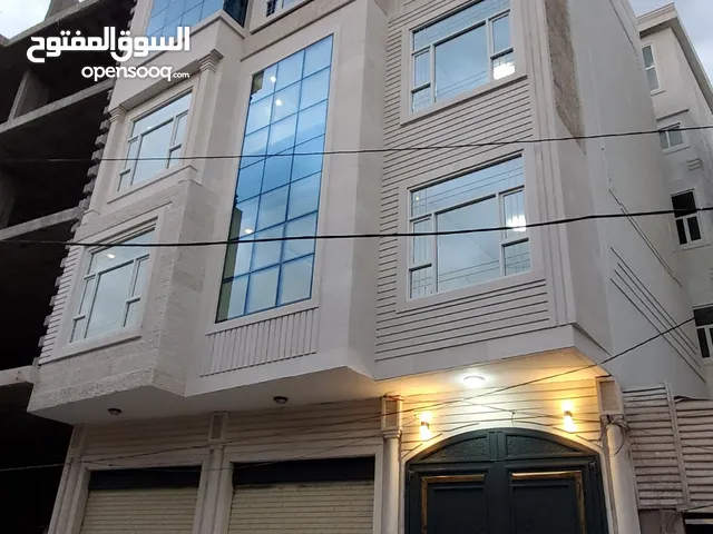 300 m2 Staff Housing for Sale in Sana'a Al Wahdah District