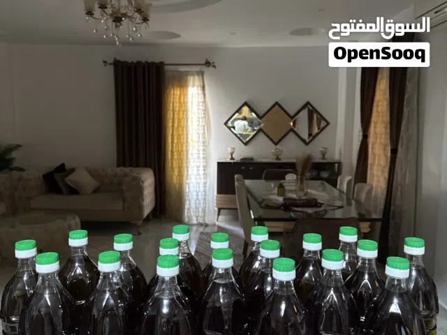 زيت زيتون اصلي معصور على البارد