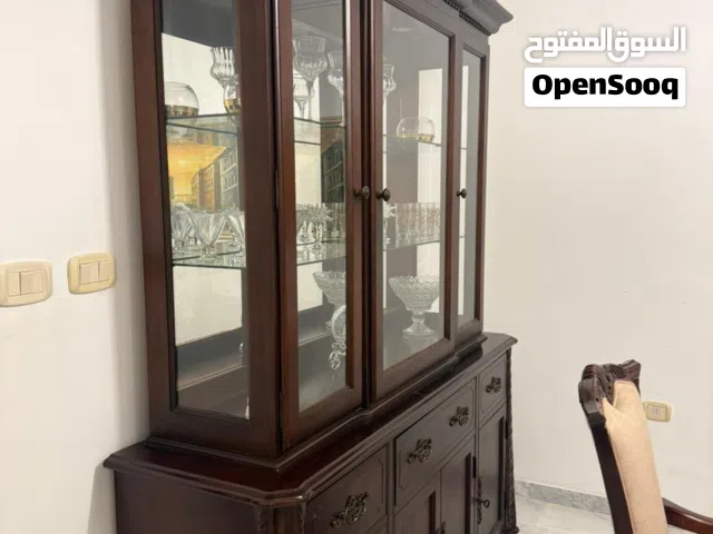 بوفيهات وخزائن عرض