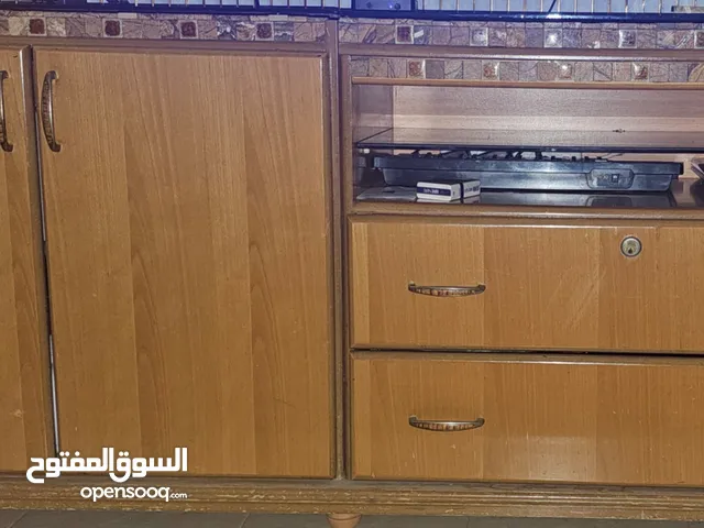 مزنون + طاولة وسط