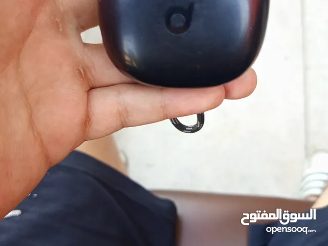 استمتع بكل نبضة مع أنكر R50i – صوت يلامس قلبك!"