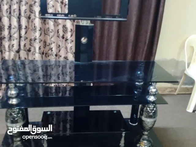 شاشة طاوله