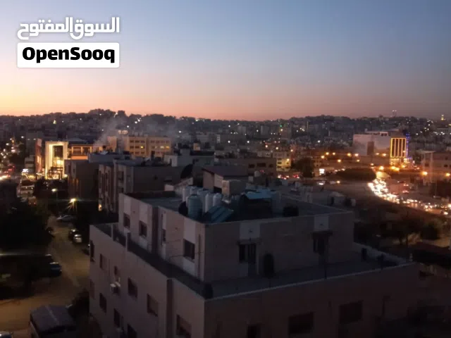 شقة بالرابية 3 غرف ديلوكس ايجار شهري 375 دينار موقع مميز  150 متر