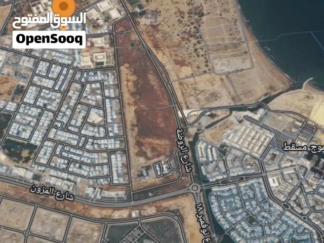 فرص ارض قرب الموج موقع استراتيجي