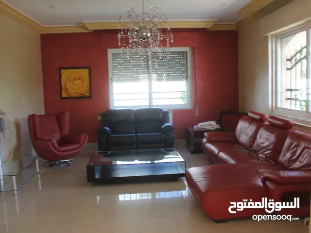 350m2 3 Bedrooms Apartments for Sale in Amman Marj El Hamam