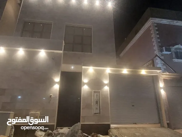 200 m2 4 Bedrooms Villa for Rent in Al Riyadh Tuwaiq