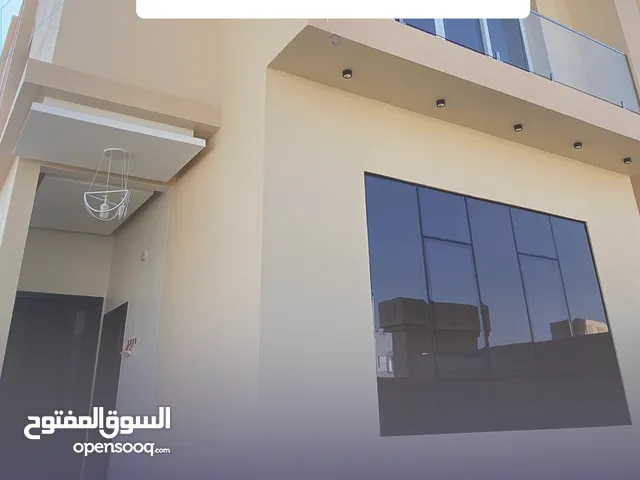412m2 More than 6 bedrooms Villa for Sale in Muscat Al Khoud