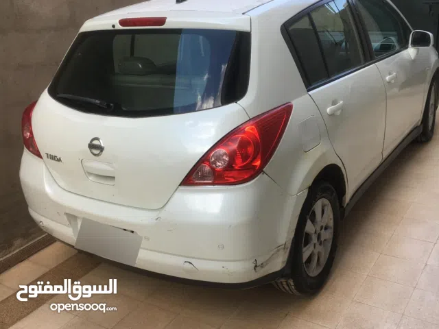 نيسان تيدا 2007