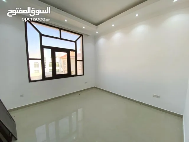 500 ft 5 Bedrooms Villa for Sale in Abu Dhabi Khalifa City
