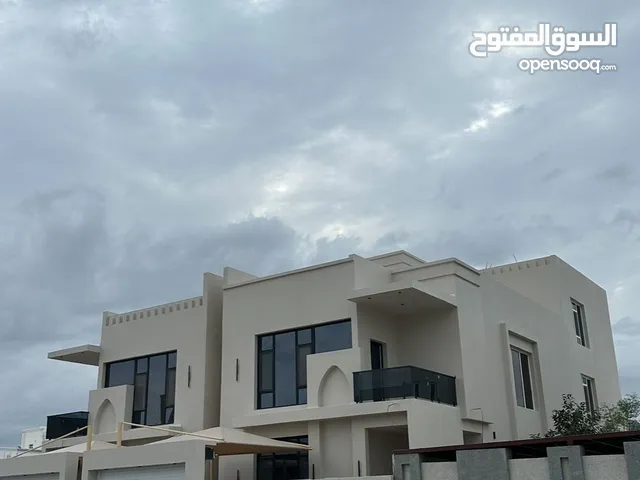 300m2 5 Bedrooms Villa for Sale in Muscat Amerat