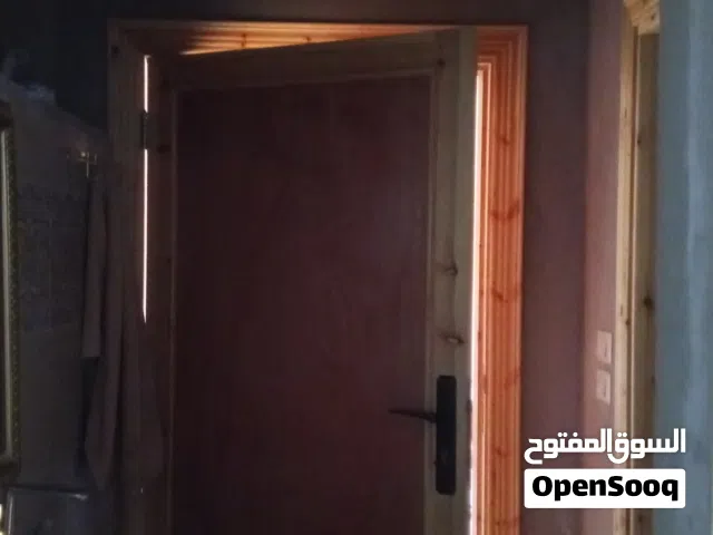 بيت 5 غرف وصالون ومطبخ وحمامين