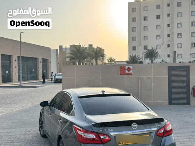 2017 نيسان التيما SV